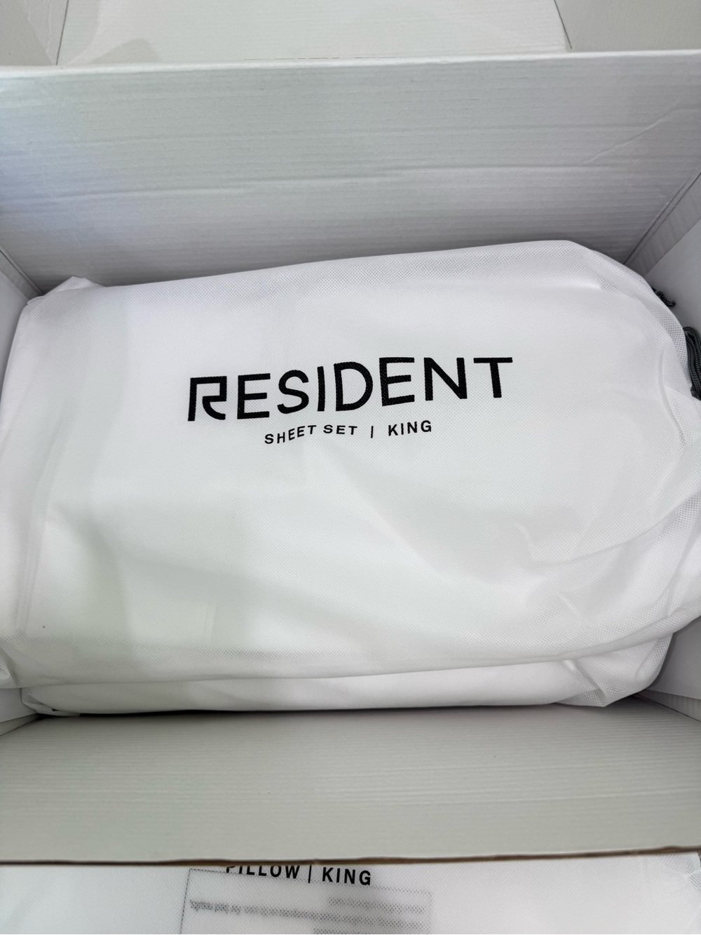 Resident Serenity Sleep Bundle Box - King White - Picture 5 of 9